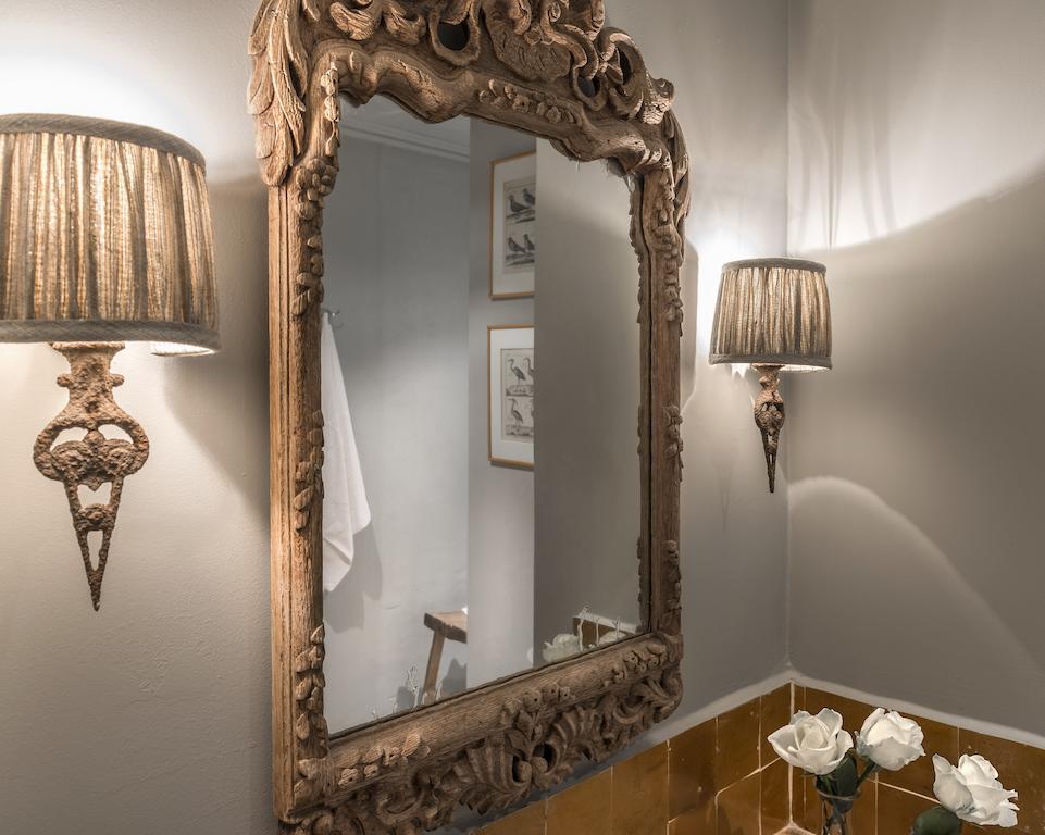 Guesthouse Dijver - Serene Escape In The Heart Of Historic Брюж Екстериор снимка
